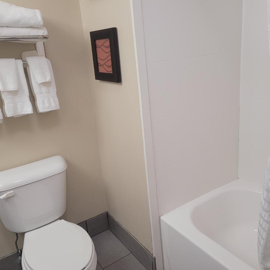 Comfort Inn Altoona-Des Moines Bagian luar foto