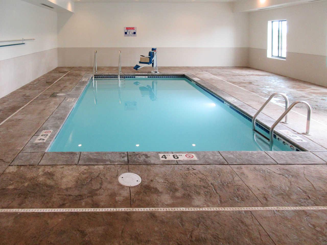 Comfort Inn Altoona-Des Moines Bagian luar foto