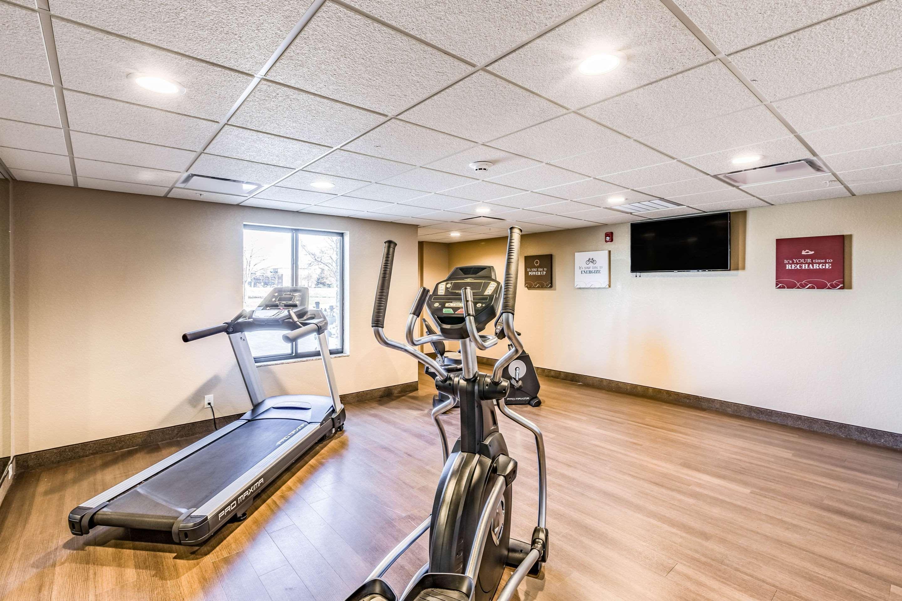 Comfort Inn Altoona-Des Moines Bagian luar foto
