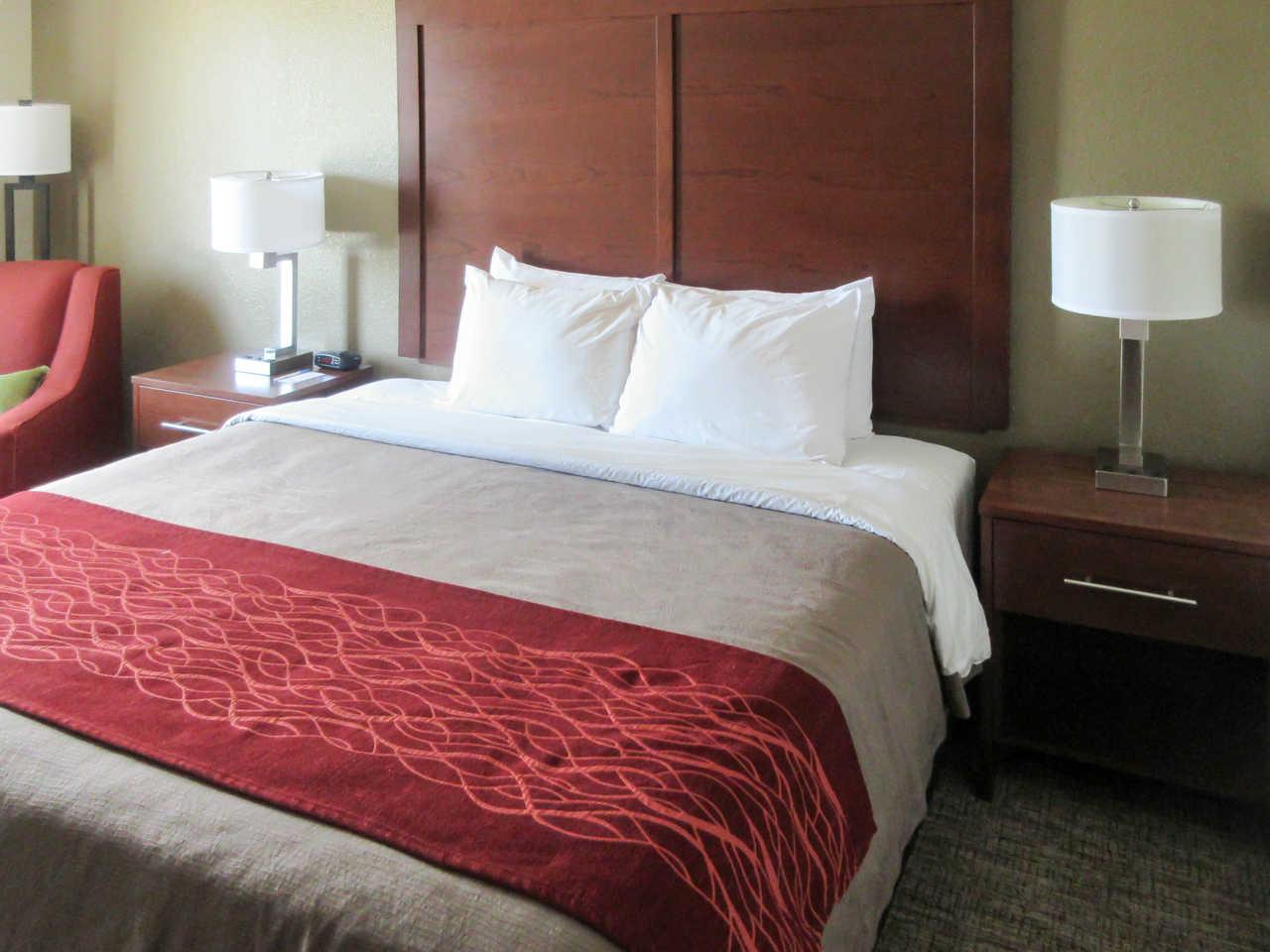 Comfort Inn Altoona-Des Moines Bagian luar foto