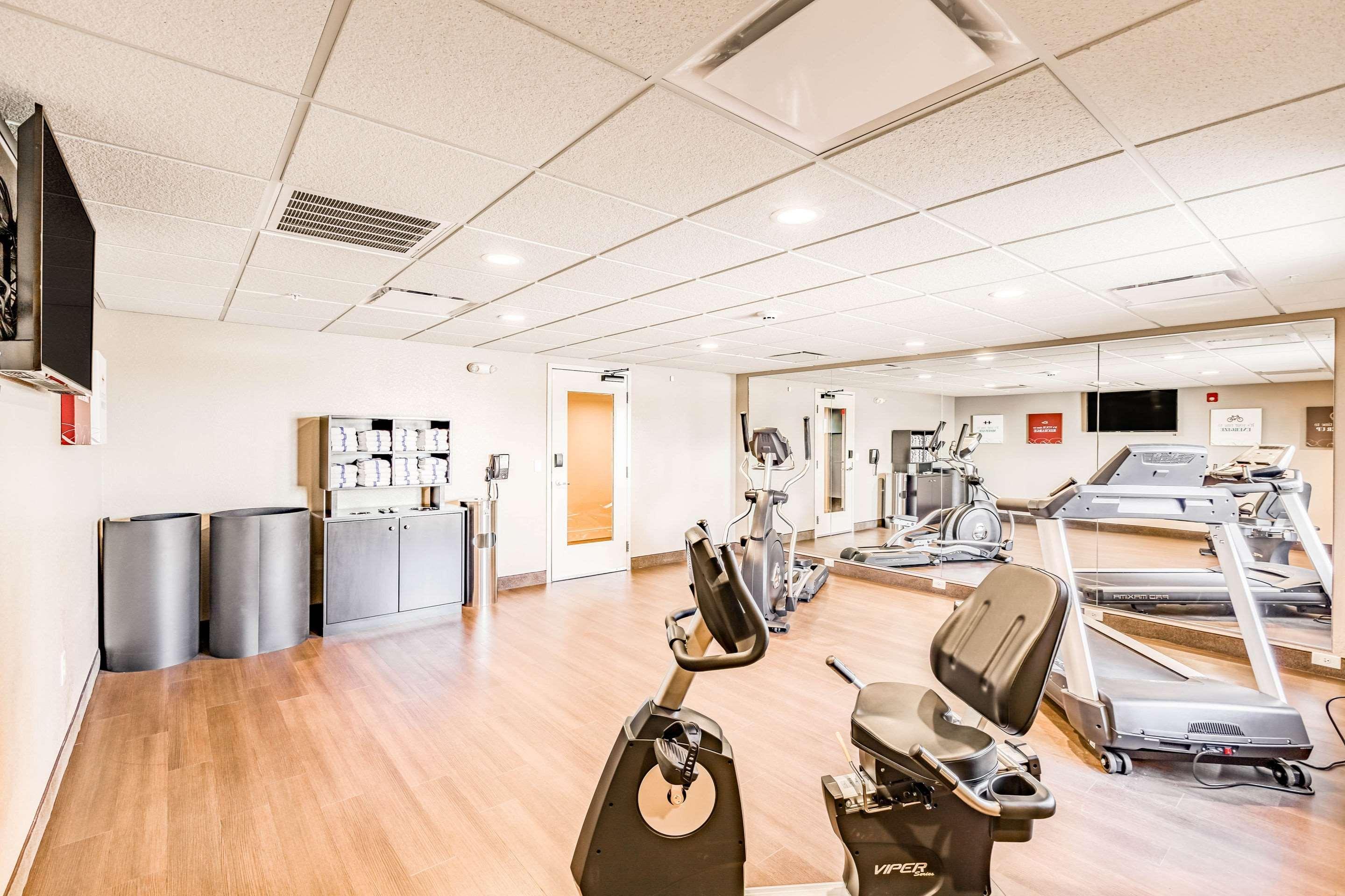 Comfort Inn Altoona-Des Moines Bagian luar foto