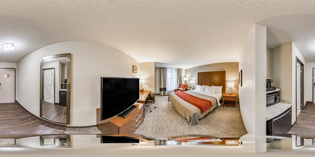 Comfort Inn Altoona-Des Moines Bagian luar foto